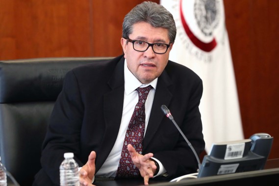 foro jurídico Monreal pide dialogo a senadores inconformes por Comisión Especial de Veracruz