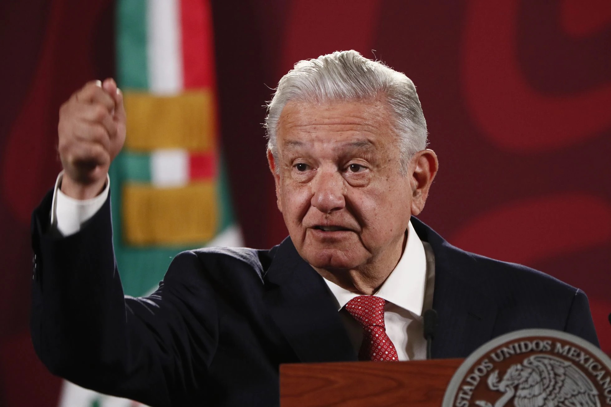 López Obrador esboza sus primeros planes para la reforma electoral