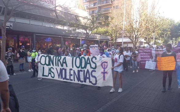 foro jurídico Mexicanas marchan contra la violencia de género