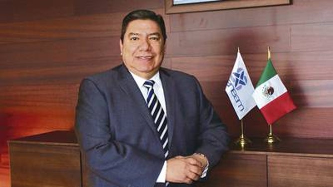 foro jurídico Víctor Manuel Hernández