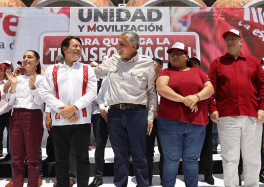 foro jurídico Dan banderazo a presidenciables de Morena para 2024; hacen pacto de unidad