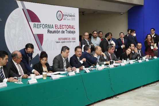 foro jurídico Oposición cerrará filas en la reforma político electoral