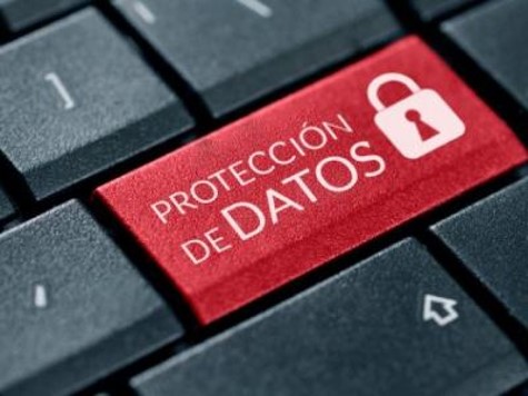 foro jurídico Buscan efectiva protección de datos personales en aplicaciones digitales