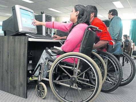 foro jurídico Impulsan reformas para que la jornada laboral de mujeres con discapacidad no exceda las 6 horas diarias