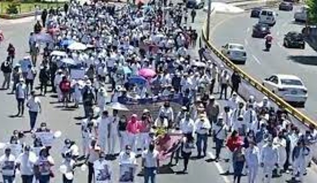 Foro jurídico Universitarios marchan por la Paz en Zacatecas