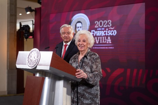 foro jurídico Estela de Carlotto en la conferencia matutina del presidente López Obrador