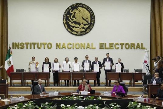 Valida INE elección judicial entregan constancias de mayoría a ministros electos SCJN